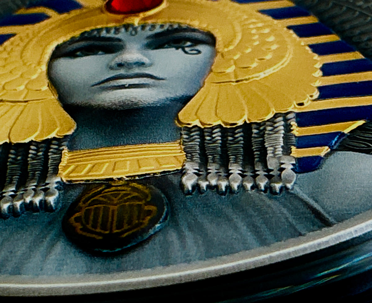 Niue 2025 $5 CLEOPATRA 2 Oz .999 Selectively Gold Plated Antique Silver Coin