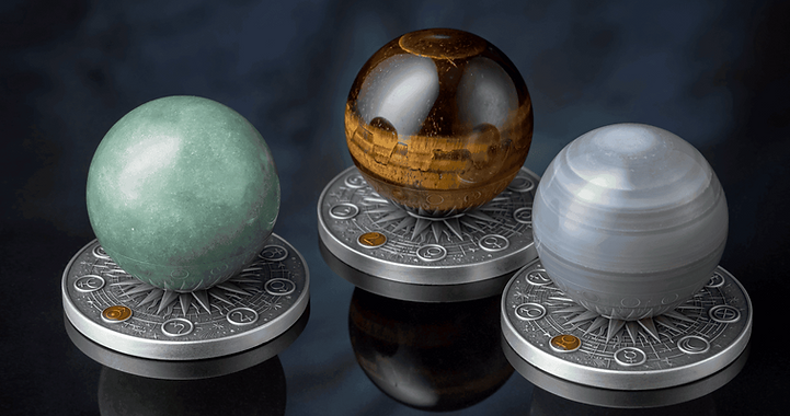 Ghana 2025 10 Cedis URANUS Solar System 2 oz Antique Silver Coin Stand & Removable Green Quartz Planet Uranus
