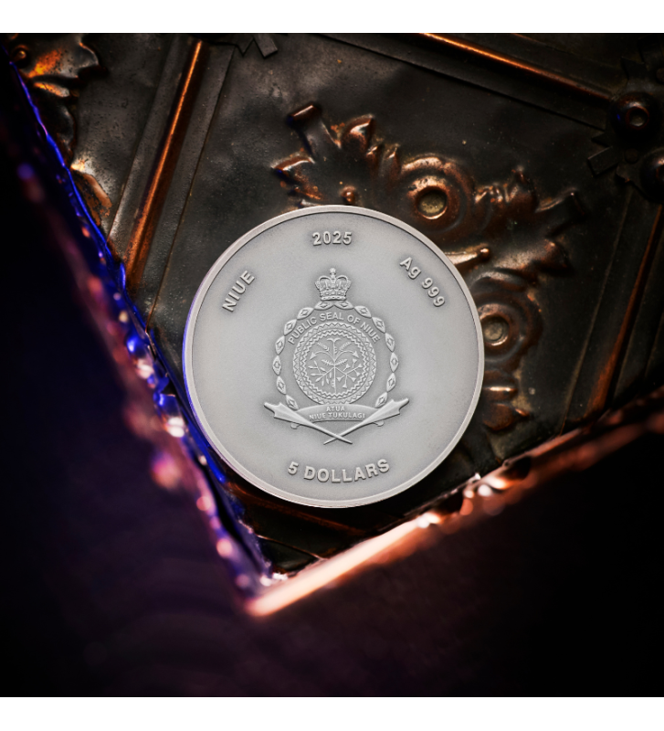 Niue 2025 $5 HARRY POTTER AND THE GOBLET of FIRE 2 Oz Coloured Antique Silver Styled Obverse 2