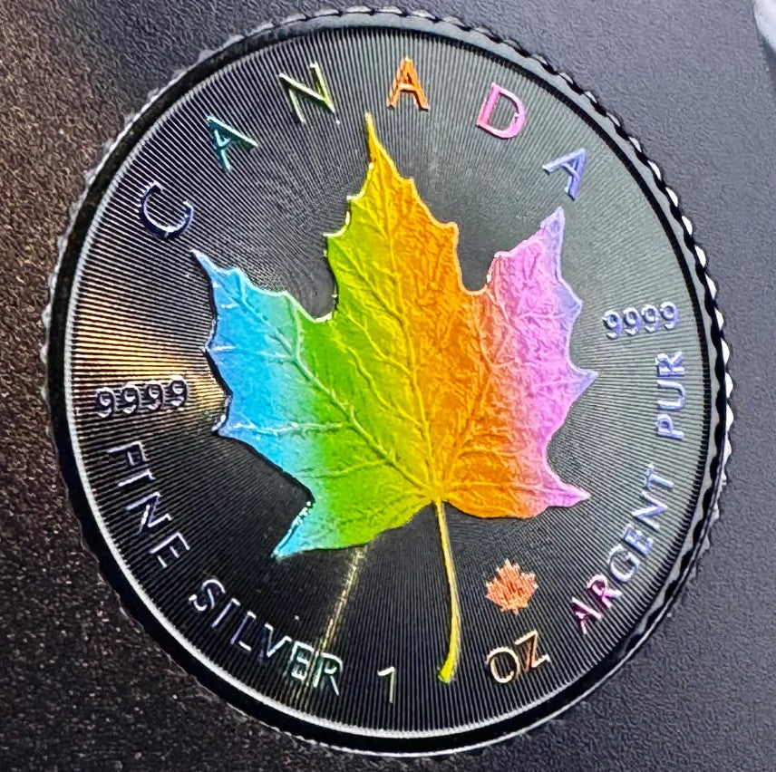 Canada 2023 $5 Maple Leaf Rainbow Holo Limited Edition 1 Oz 999.9 Silver Coin