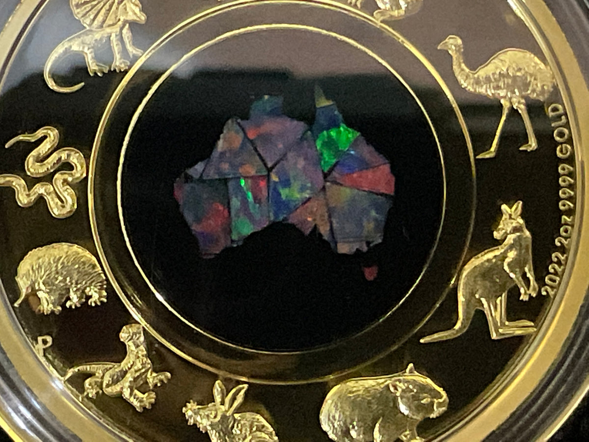 Australia 2022 $200 Great Southern Land 2oz Gold Proof Opal Coin. Reverse Detail ofAustralia's iconic animals/