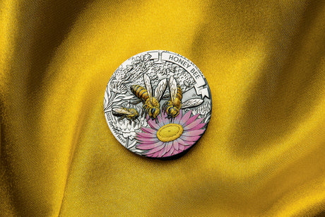 Ausralia 2025 $2 HONEY BEE 2oz .9999 Silver Antiqued Coloured Coin