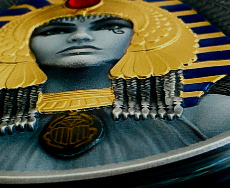 Niue 2025 $5 CLEOPATRA 2 Oz .999 Selectively Gold Plated Antique Silver Coin