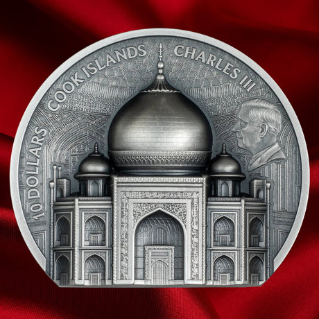Cook Islands 2025 $10 Taj Mahal silver coin obverse, showing King Charles III beside the sculpted monument and interior arches.