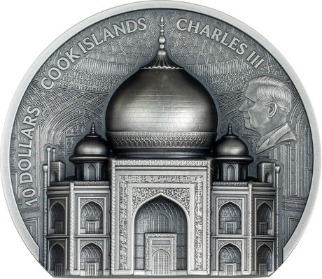 Detailed frontal view of the Taj Mahal coin obverse, showing King Charles III, interior arch patterns and Cook Islands 10 Dollars inscriptions