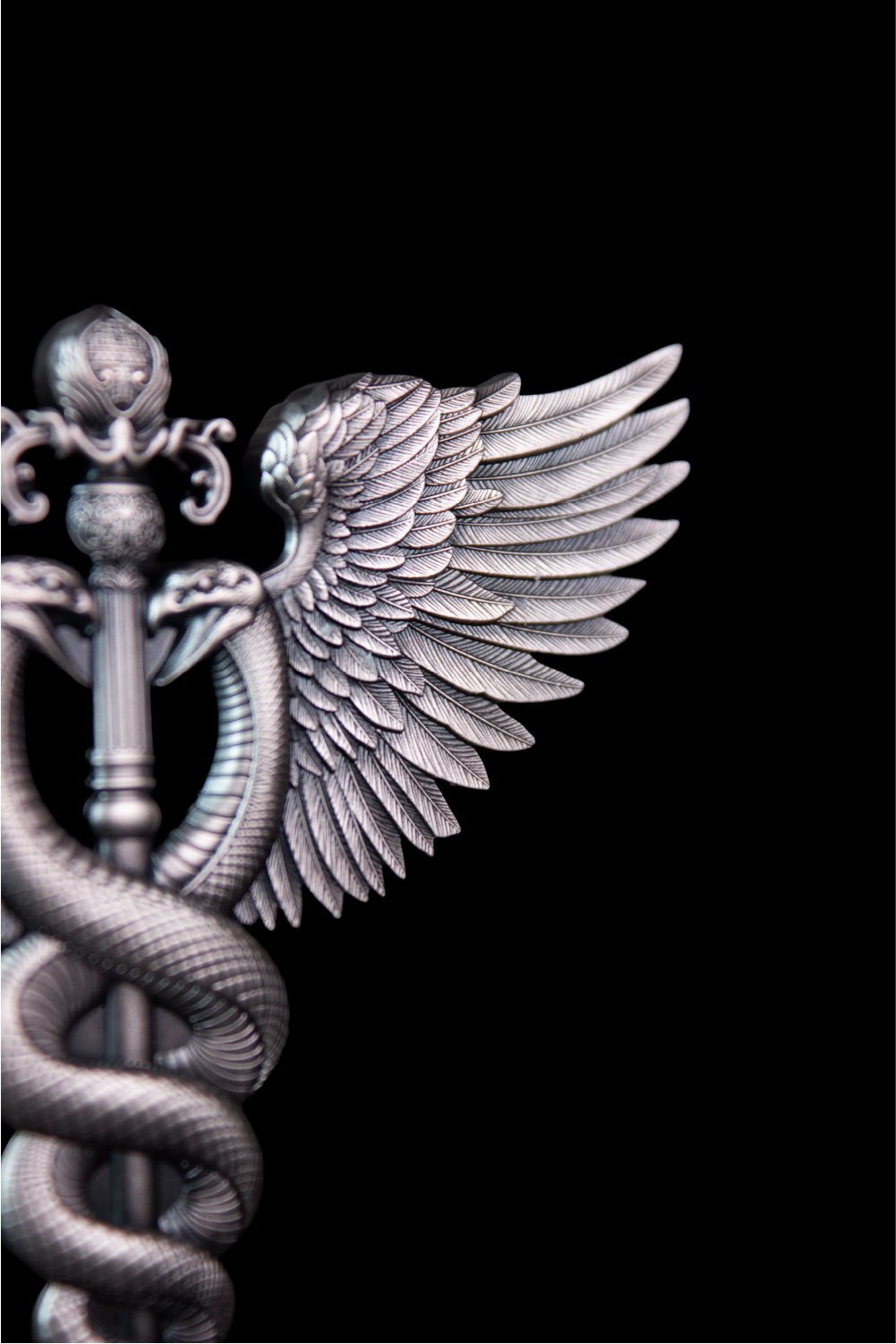 KOMSCO South Korea 2025 DIVINE WEAPONS Winged Staff 2.5 oz .999 Antiqued Silver Stacker