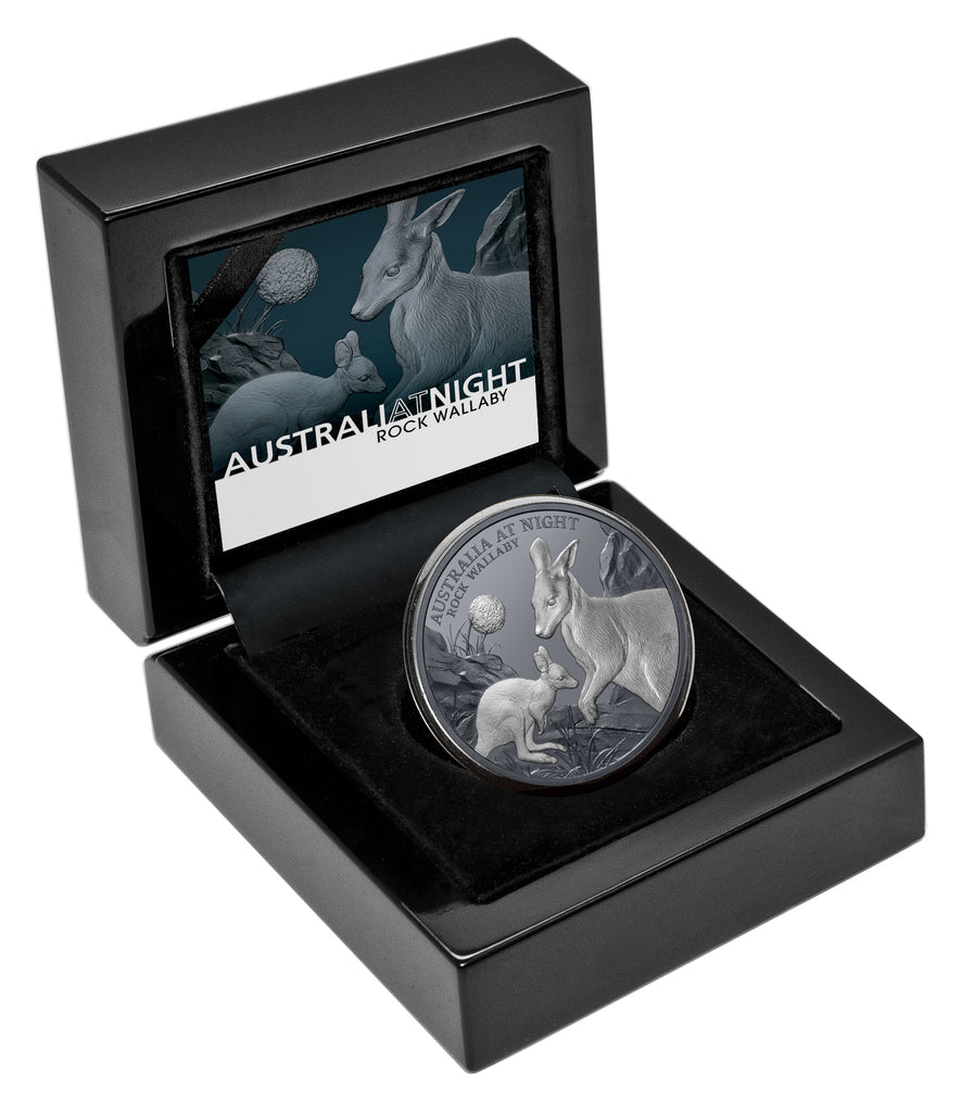 Niue 2023 $1 Australia at Night Rock Wallaby 1oz Silver Black Proof Coin Case