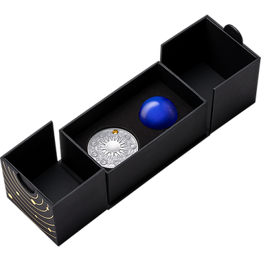 Ghana 2025 10 Cedis NEPTUNE Solar System 2 oz Antique .999 Silver Coin Stand & Removable Blue Cat's Eye Planet Neptune