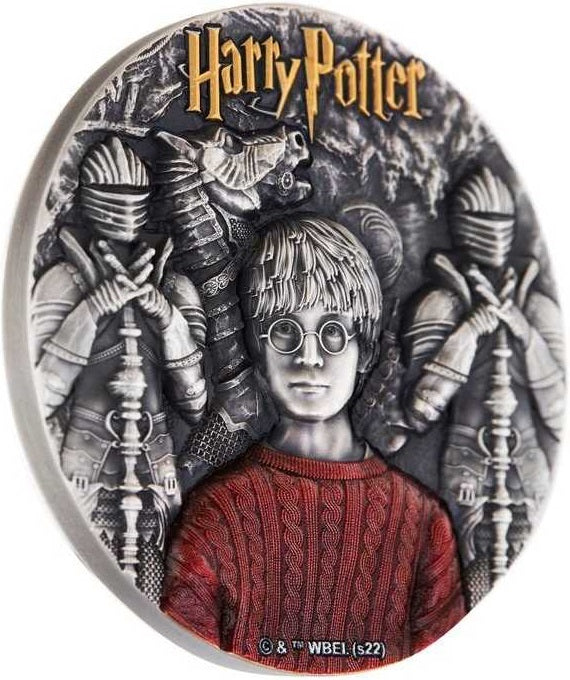 Niue 2022 $5 HARRY POTTER AND THE PHILOSOPHERS STONE 2 Oz Coloured Antique Silver Coin