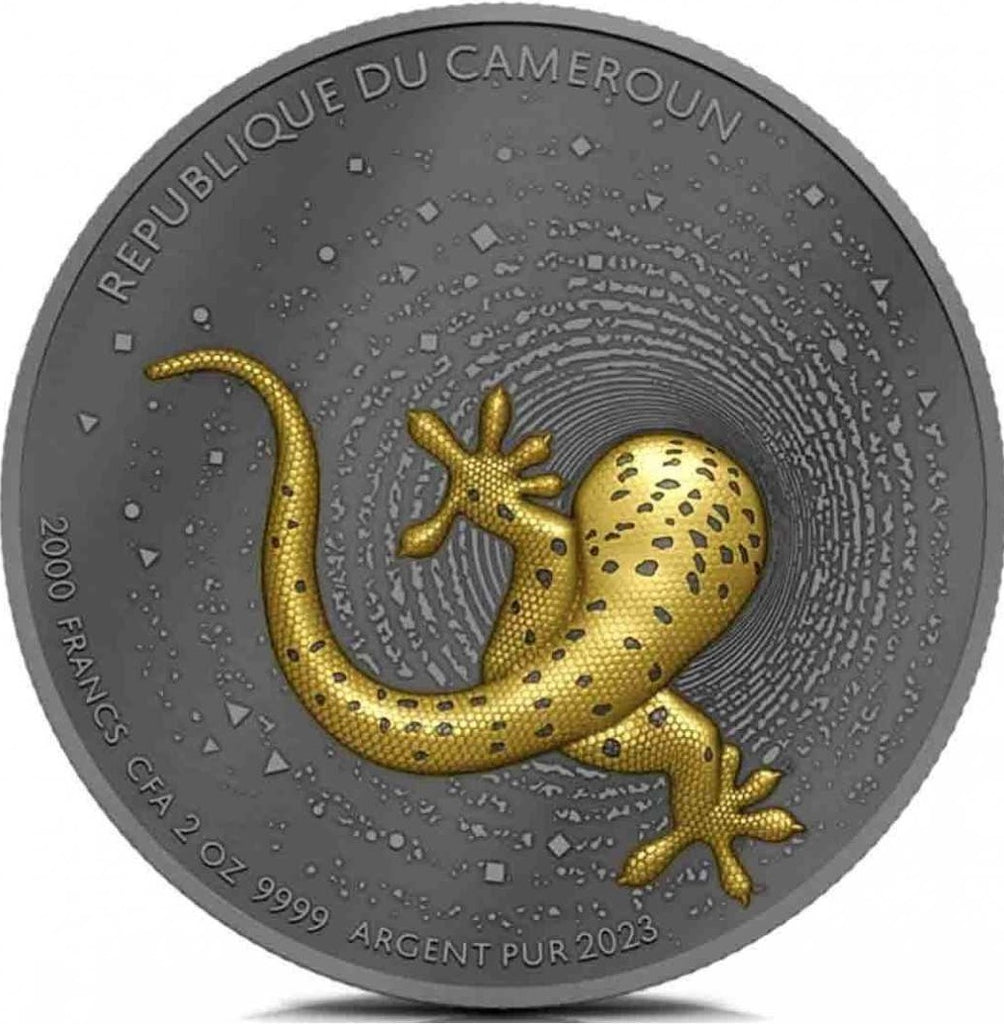 Cameroon 2023 2000 Francs CFA HERPETON GECKO Dark Gilded Ultra High Relief 2 Oz .9999 Silver Coin Obverse