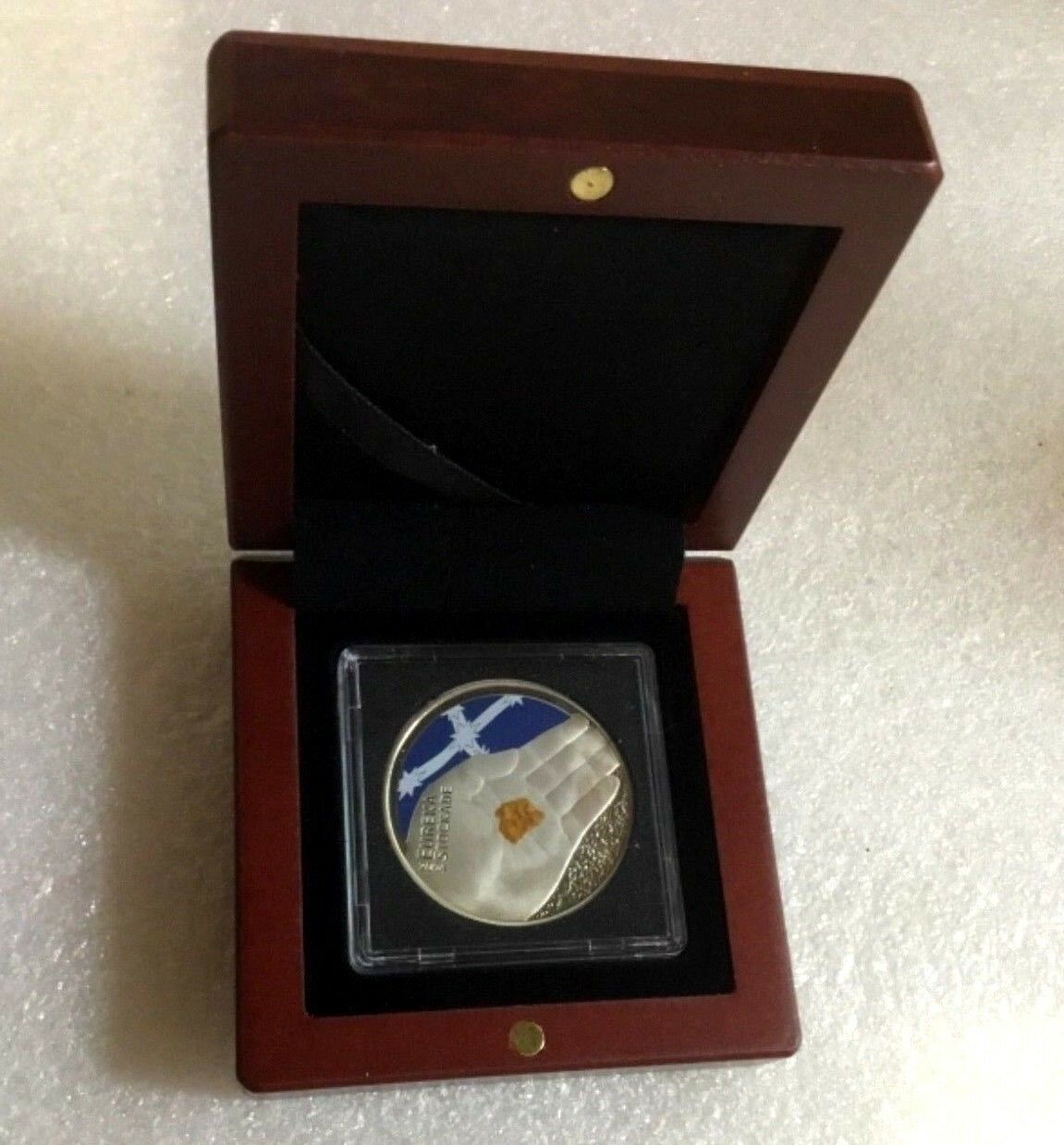 Australia 2004 $5 Eureka Stockade Coloured Uncirculated  in Quadrum Capsule Volterra Case