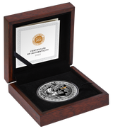 Ghana 2022 10 Cedis Panther Hunting in the Wild Selectively Gilded 2 oz .999 Antique Silver Coin Case