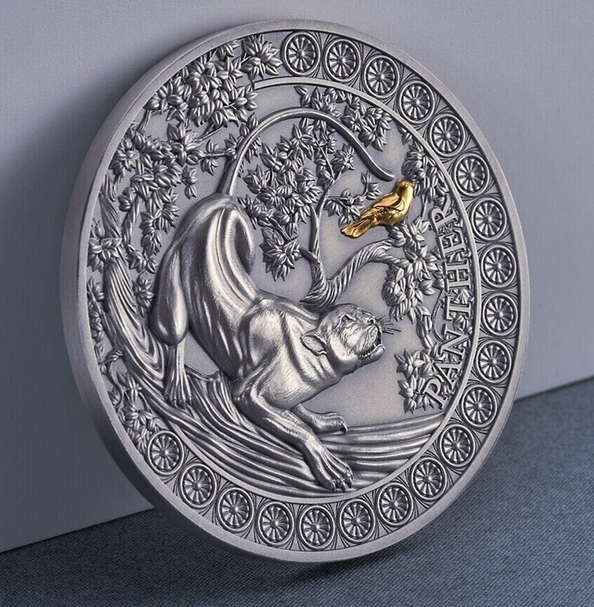 Ghana 2022 10 Cedis Panther Hunting in the Wild Selectively Gilded 2 oz .999 Antique Silver Coin Reverse
